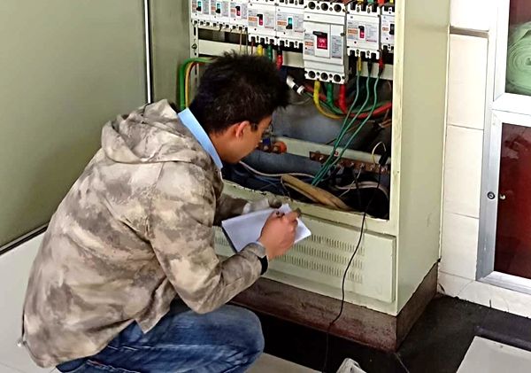 防雷装配宁静机能按期检测